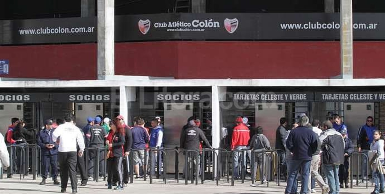 Colón no mejora y suma derrotas