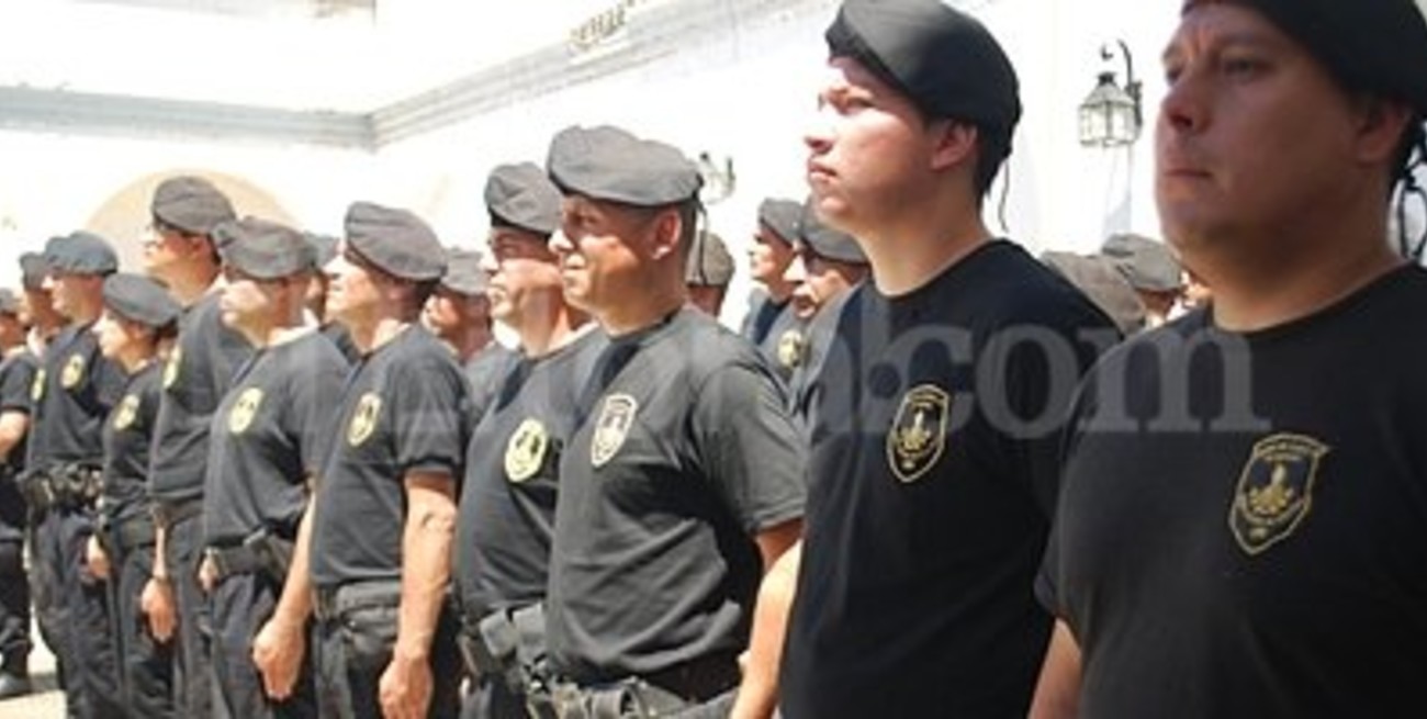 Distinguieron a policías que realizaron cursos de capacitación y perfeccionamiento