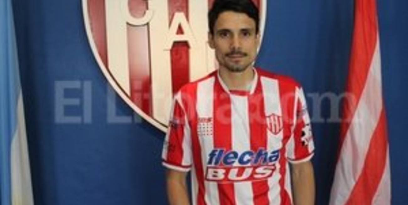 Luciano Vella se transformó en el quinto refuerzo de Unión