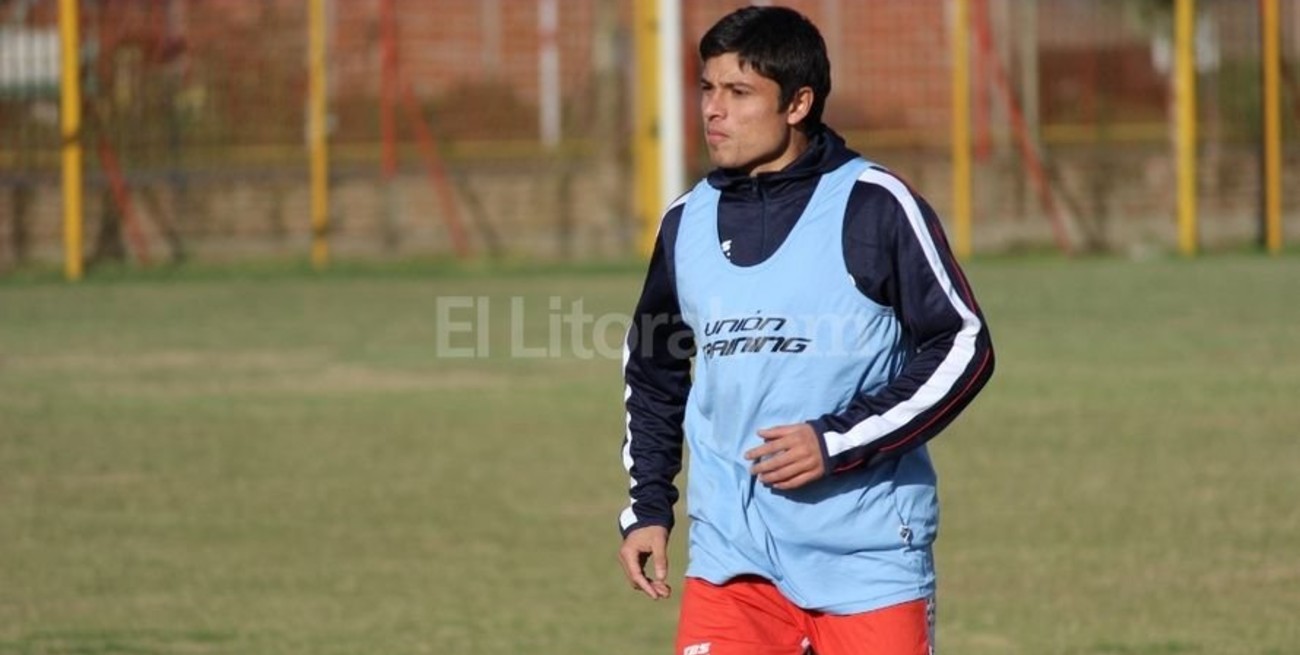 Correa-Brítez atrás y Palacios como titular