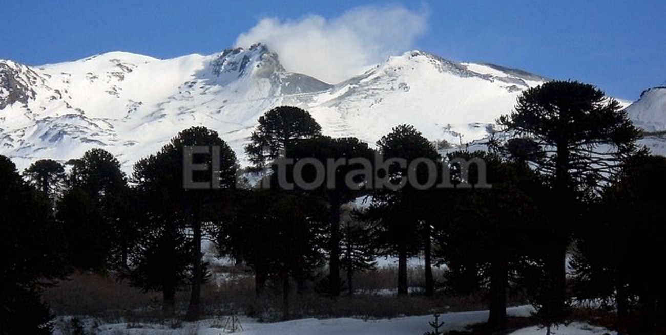 Alerta "amarilla" por la erupción del volcán Copahue