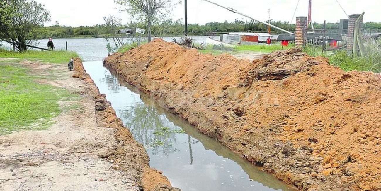 Sauce Viejo: el agua no escurre en la zona norte