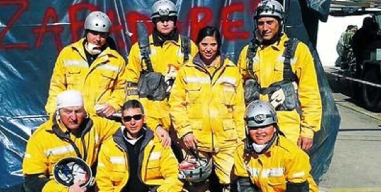 Santafesinos en el cuerpo de rescate