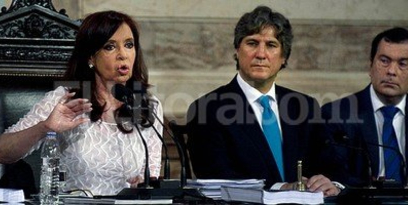 Cristina habló del crecimiento del país y de los ataques especulativos