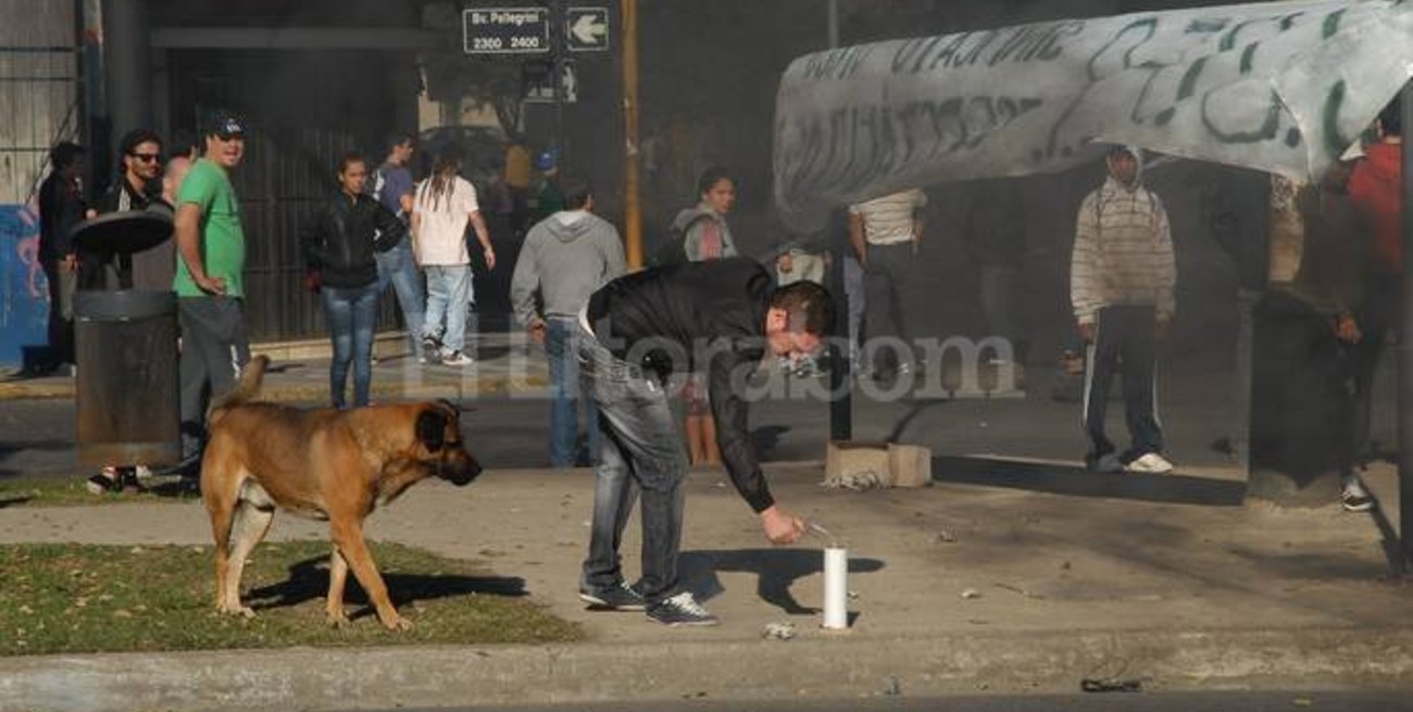 Protesta por la clausura del boliche Island Vip