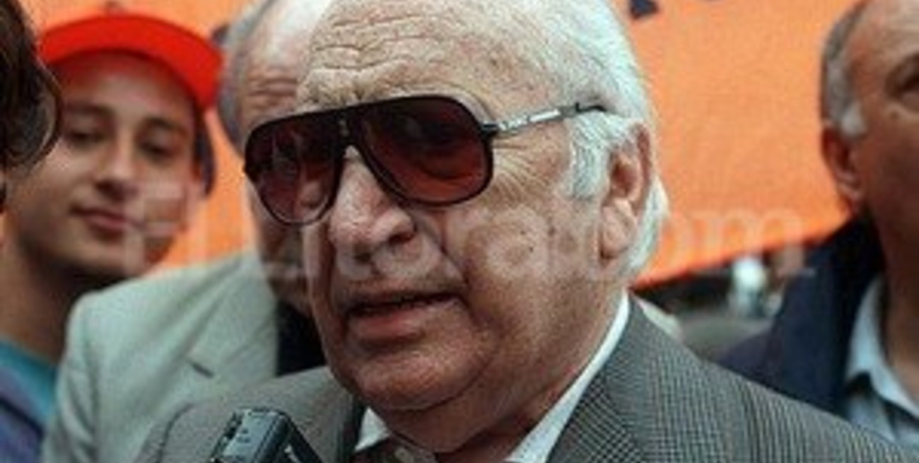 Presentación de ex dirigentes de la UOM por complicidad civil en represión del 75