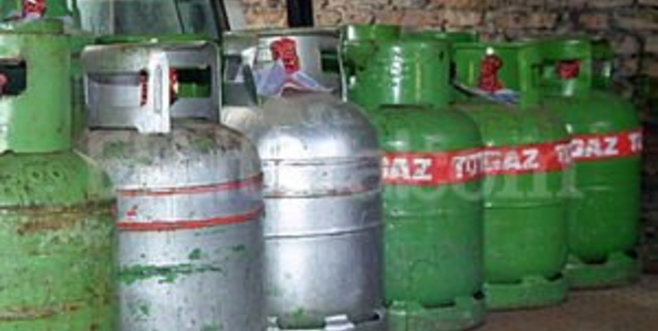 Se complica la distribución de cilindros y garrafas en la región