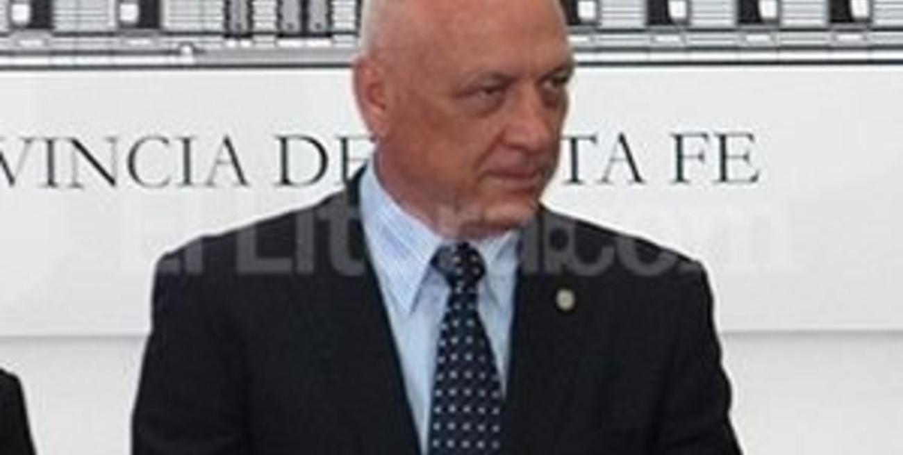 Bonfatti consideró "grave" la situación y espera la respuesta de la policía