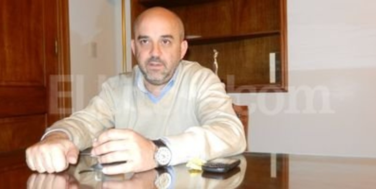 Palo Oliver: 'Hay una clara  decisión de dilatar la obra'