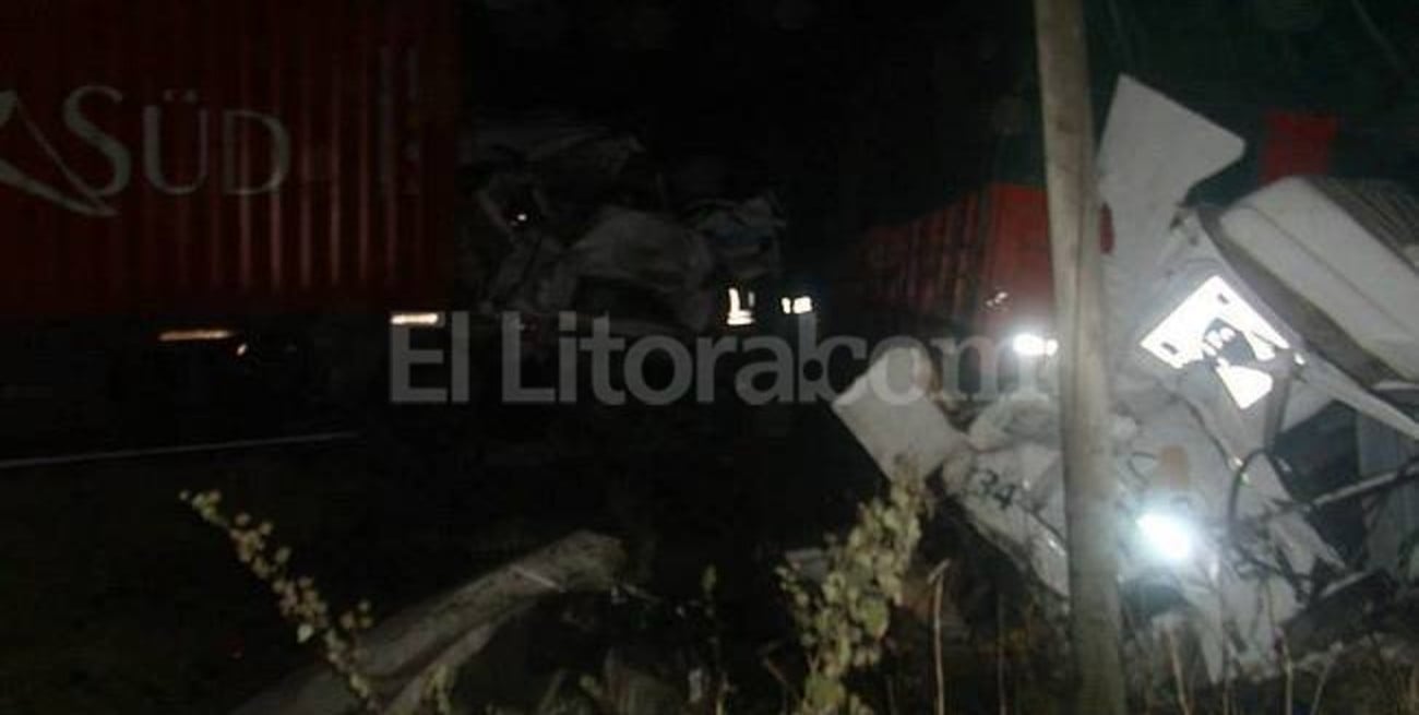 Choque de camiones en la ruta 11