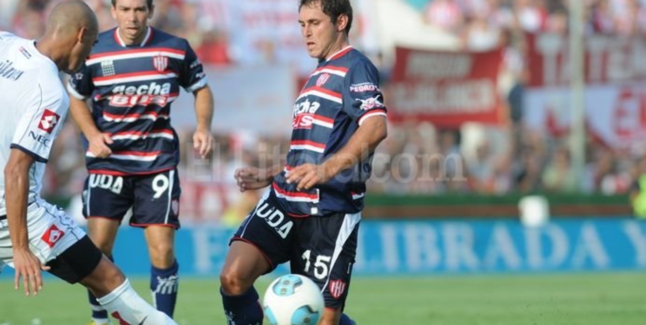 Sava no pateó el tablero sino que le dio un "uñazo"