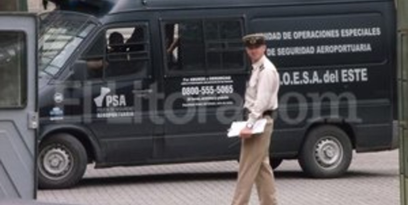 Detienen a otro jefe policial en Rosario por presunto vínculo con el narcotráfico