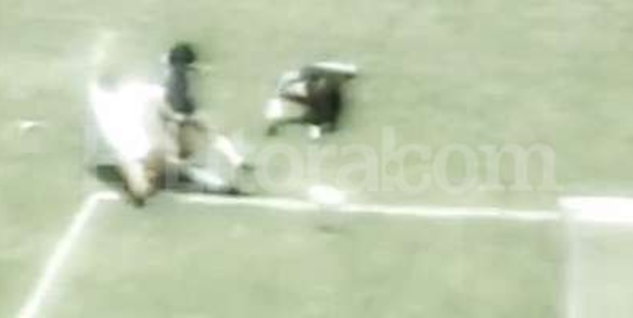 El gol de Maradona a Inglaterra en México '86 como pocas veces lo viste