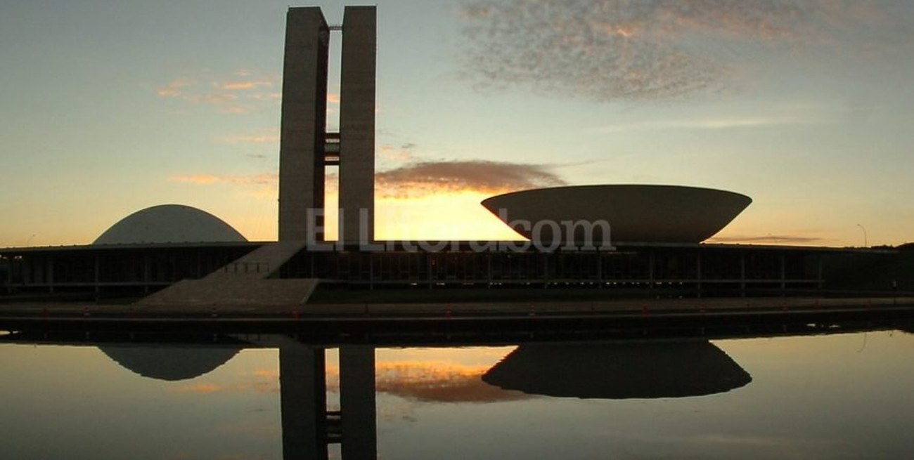 Murió el famoso arquitecto brasileño Niemeyer
