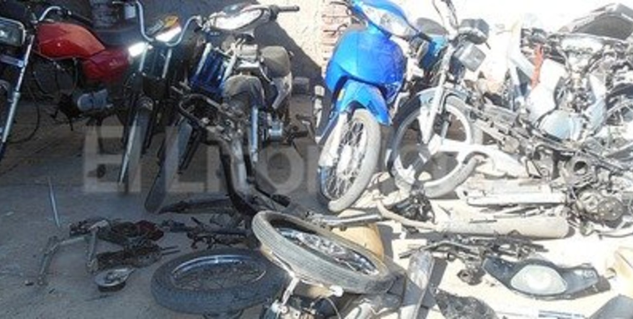 Cayó una "cueva" con motos