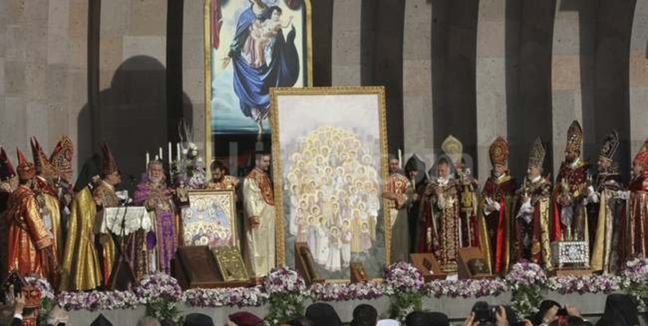 El pueblo armenio recordó a las víctimas del genocidio cometido hace un siglo