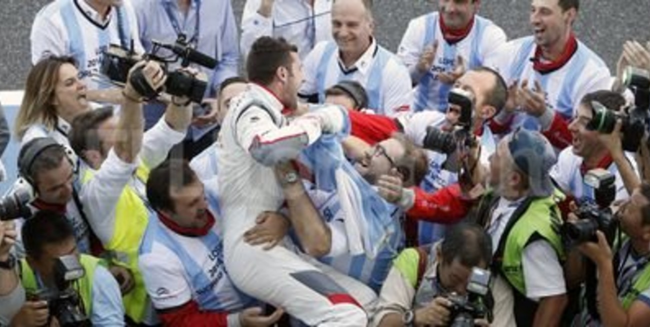Victoria en Macao y récord para el campeón de WTCC, 'Pechito' López