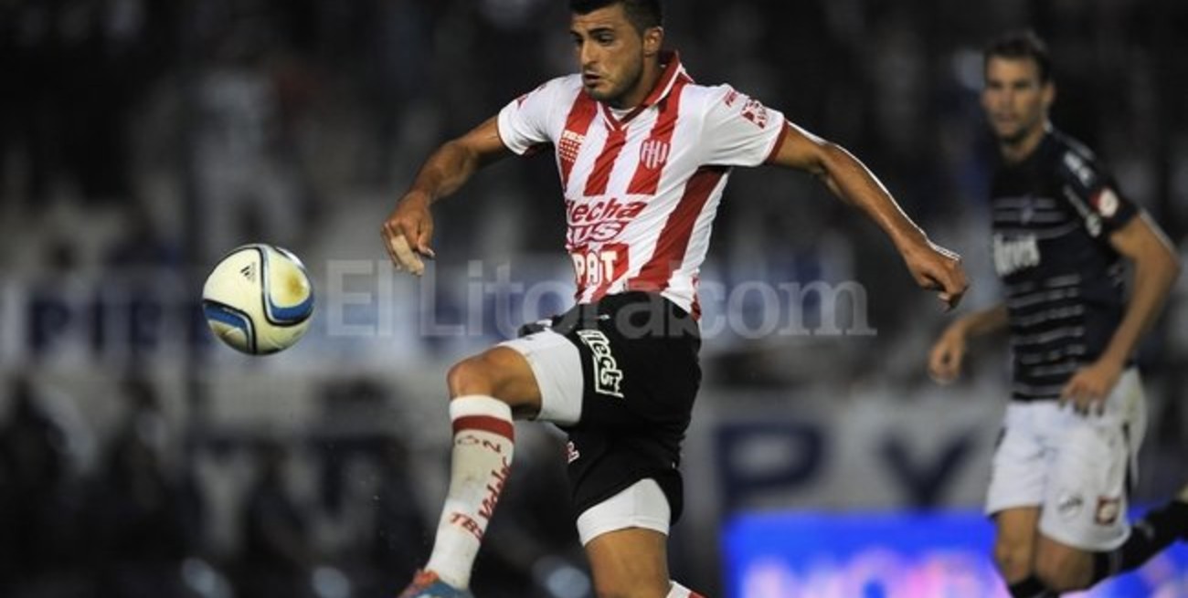 La comparativa de los dos "9": Ramírez vs. Triverio