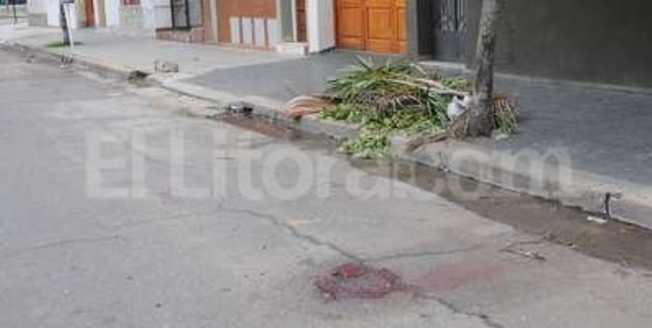 Policía encontró a su ex novia con otro y la ejecutó a tiros