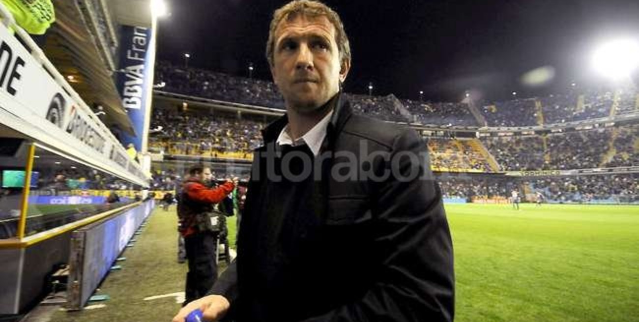 Boca le jugará a Colón con tres delanteros