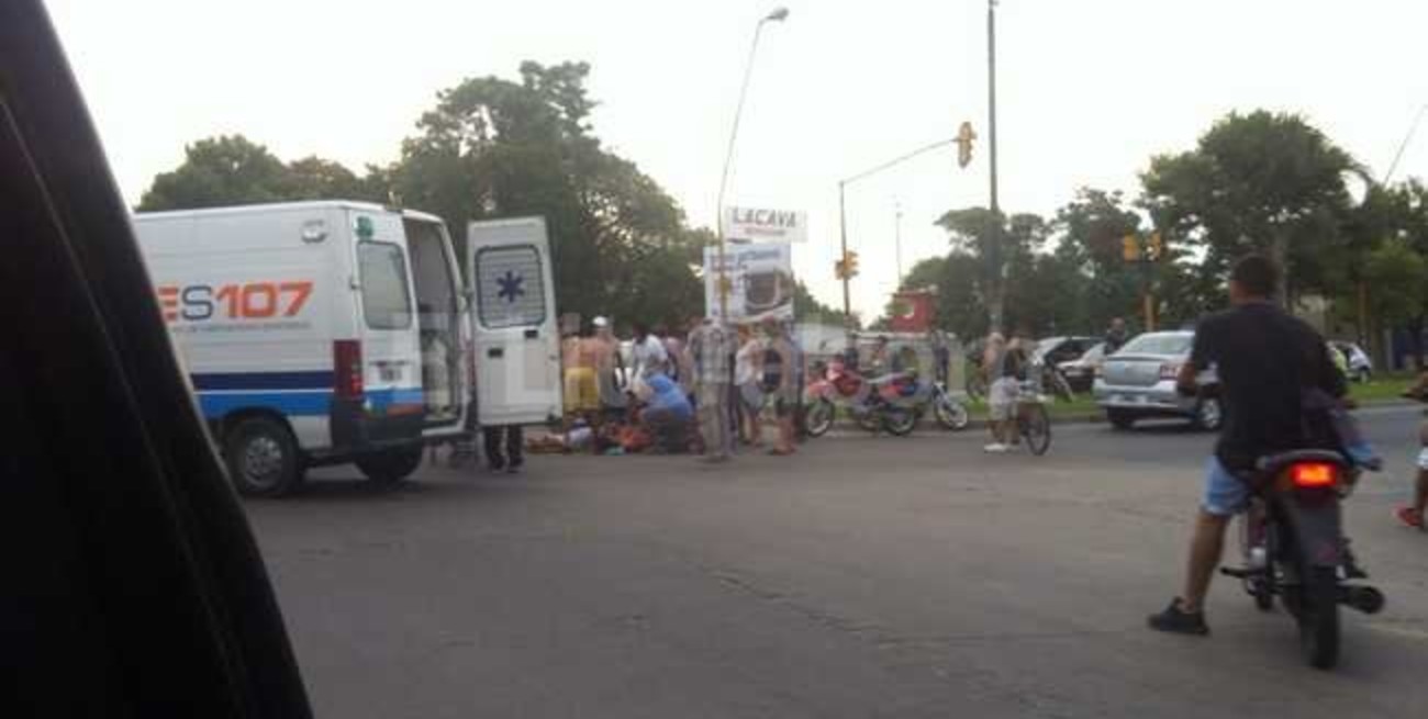 Dos motos protagonizaron un choque Facundo Zuviría y Estanislao Zeballos 