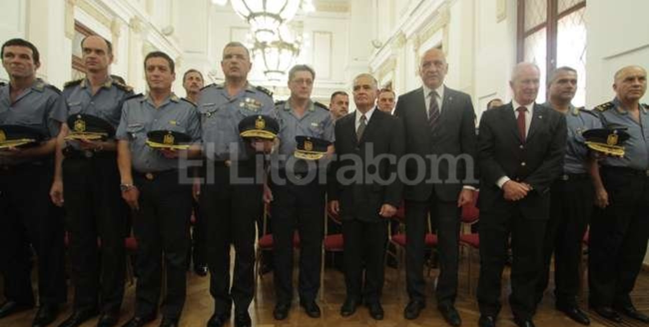 Asumieron jefes policiales de los cinco nodos