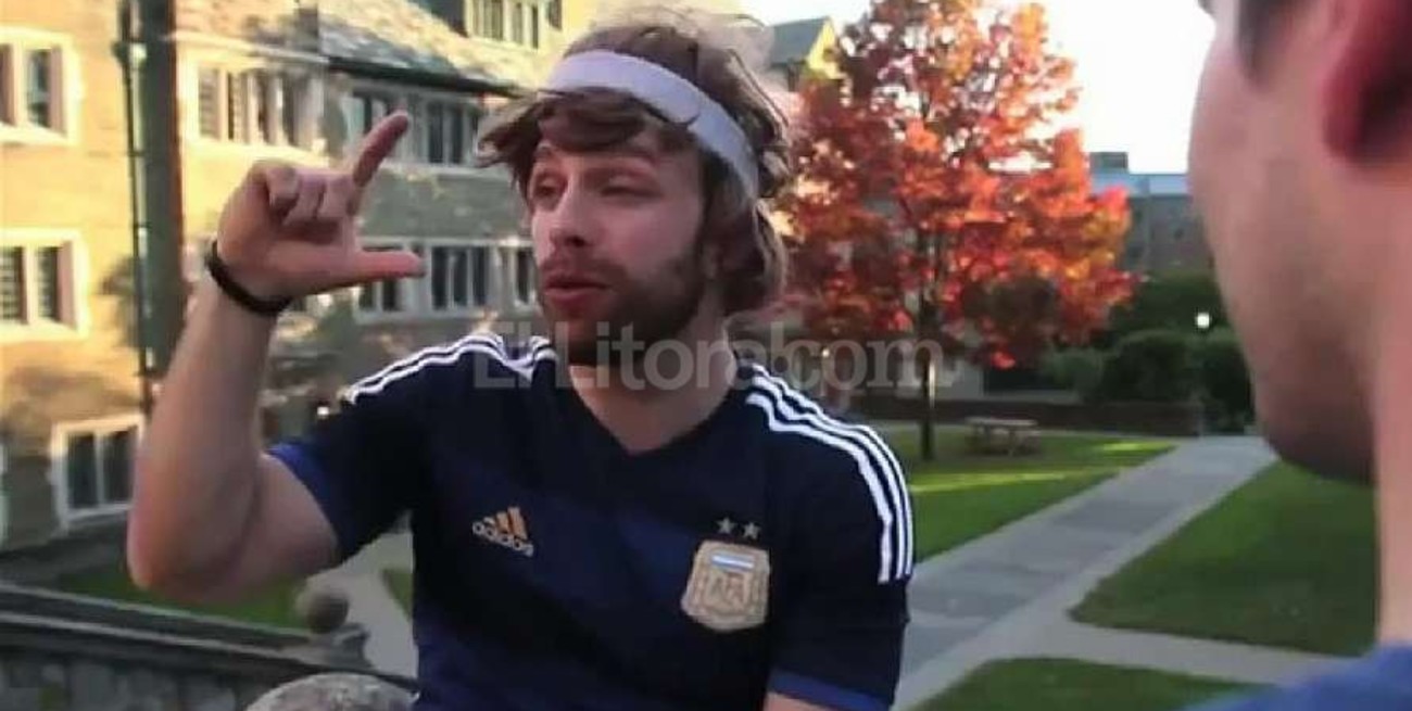 Un yanqui que enseña a hablar en porteño