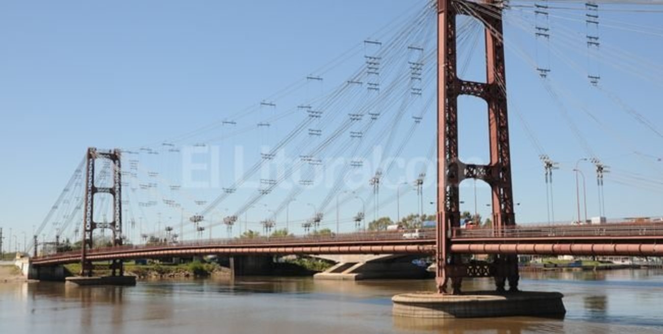 "El Puente Colgante es un orgullo para los santafesinos"