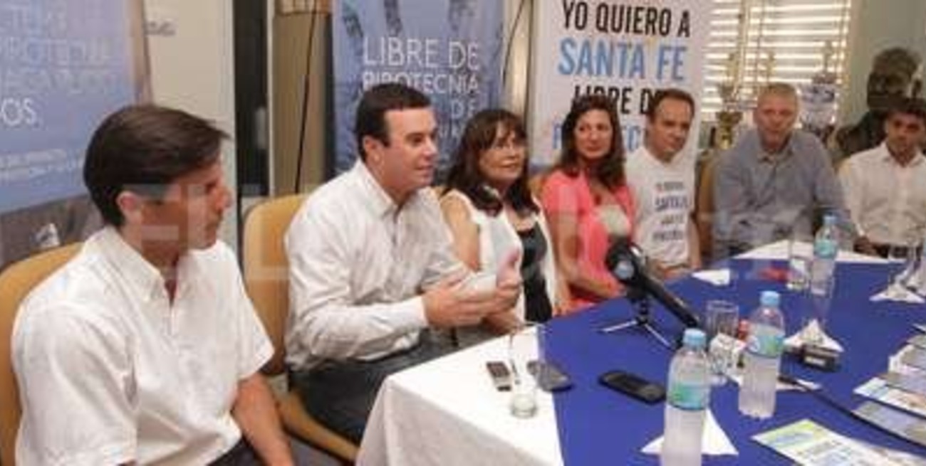 Volvieron a reclamar por una Santa Fe libre de pirotecnia