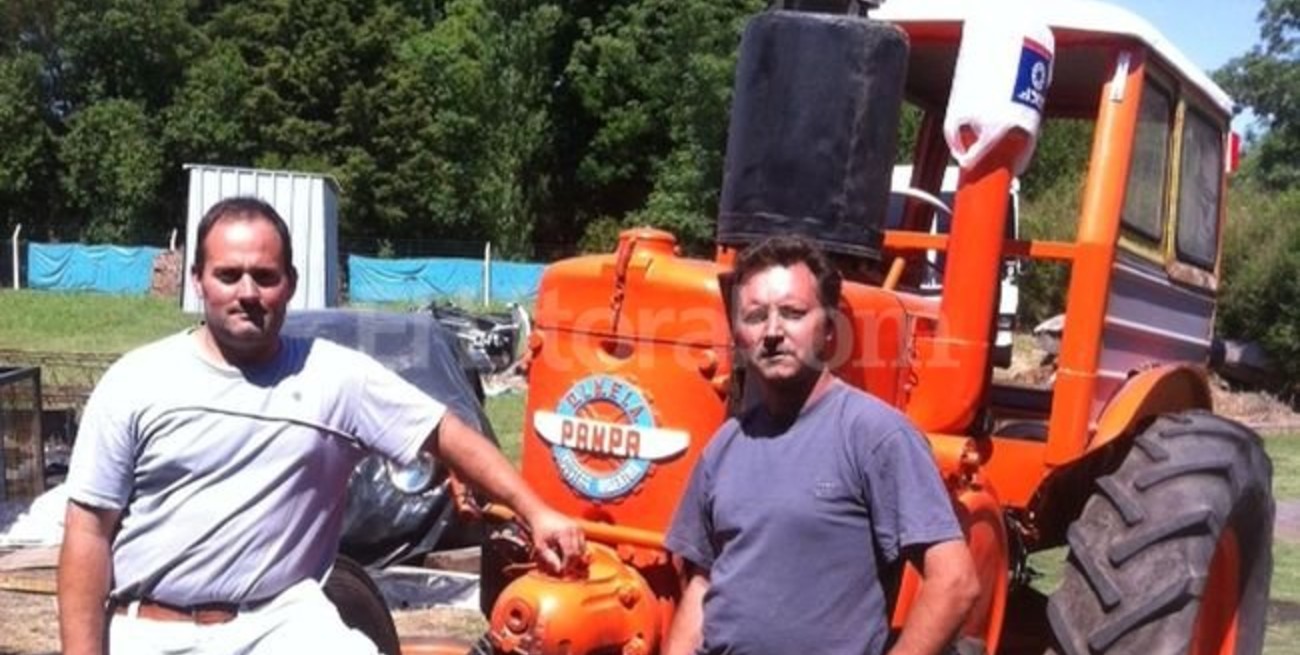 Cruzarán medio país en un tractor Pampa