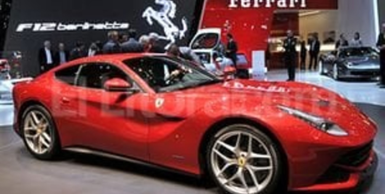 Secuestran una Ferrari valuada en 200 mil dólares que ingresó al país de forma ilegal