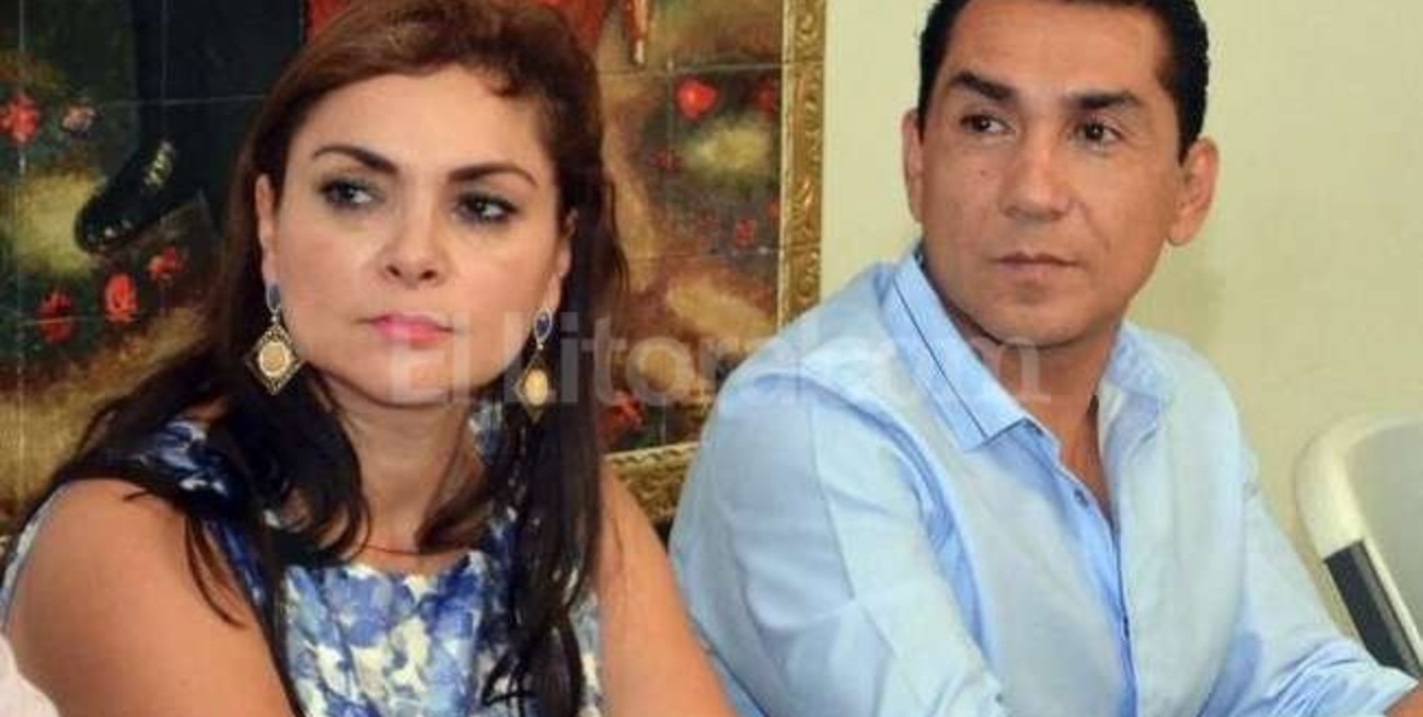 Envían a prisión a esposa de ex alcalde de Iguala por los 43 desaparecidos
