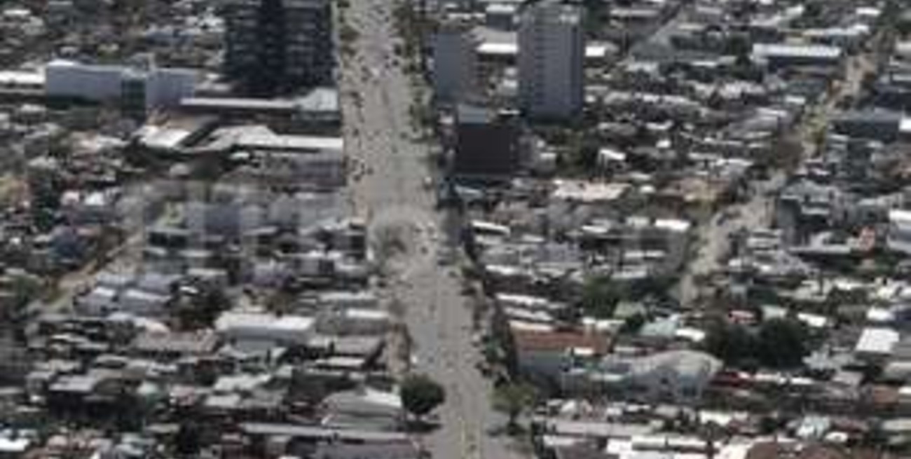 Santa Fe de Compras: este sábado Facundo Zuviría está de fiesta