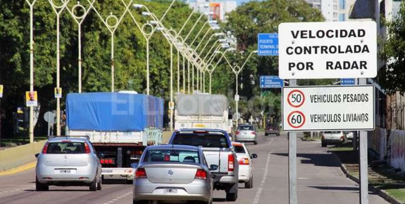 Bajaron un 34,5 % las infracciones constatadas por cinemómetros en la ciudad