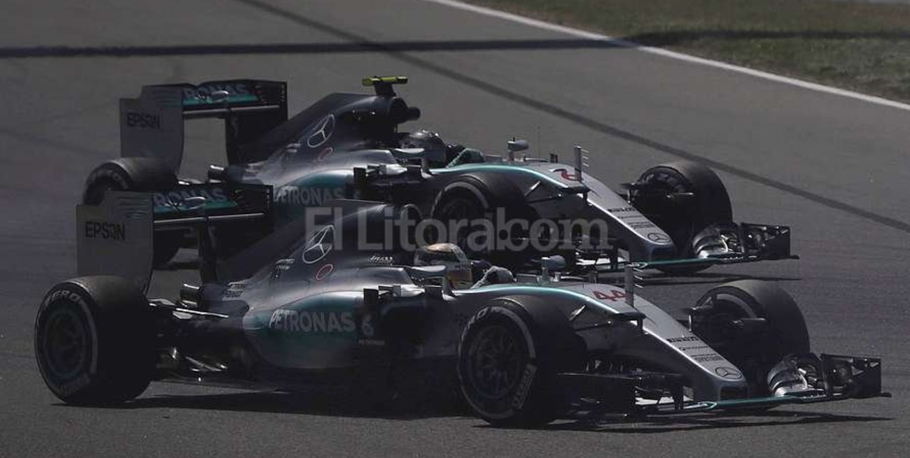 Todo pinta bien para Mercedes en Montmeló