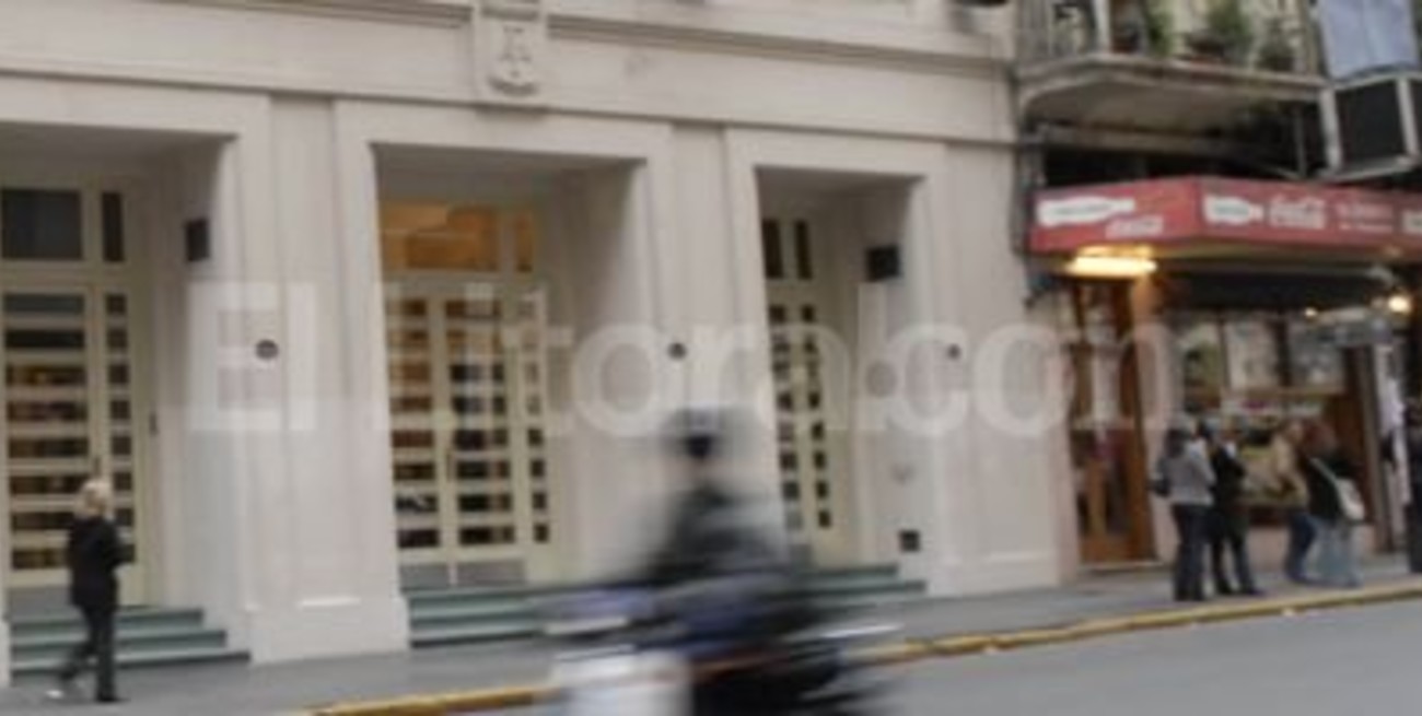 La Justicia allanó la AFA