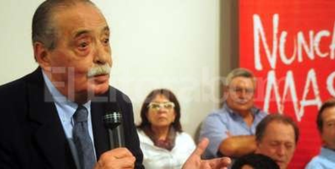 Murió Julio César Strassera, el hombre que le dio sentido a la expresión "nunca más"