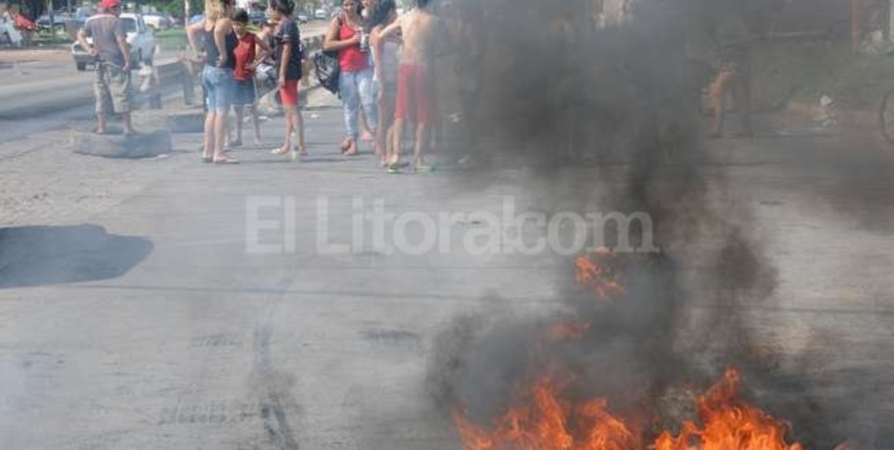 El intendente Corral pide a la Justicia que impida los piquetes de inundados