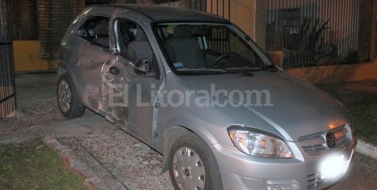 Motociclista fallecido al chocar con un auto