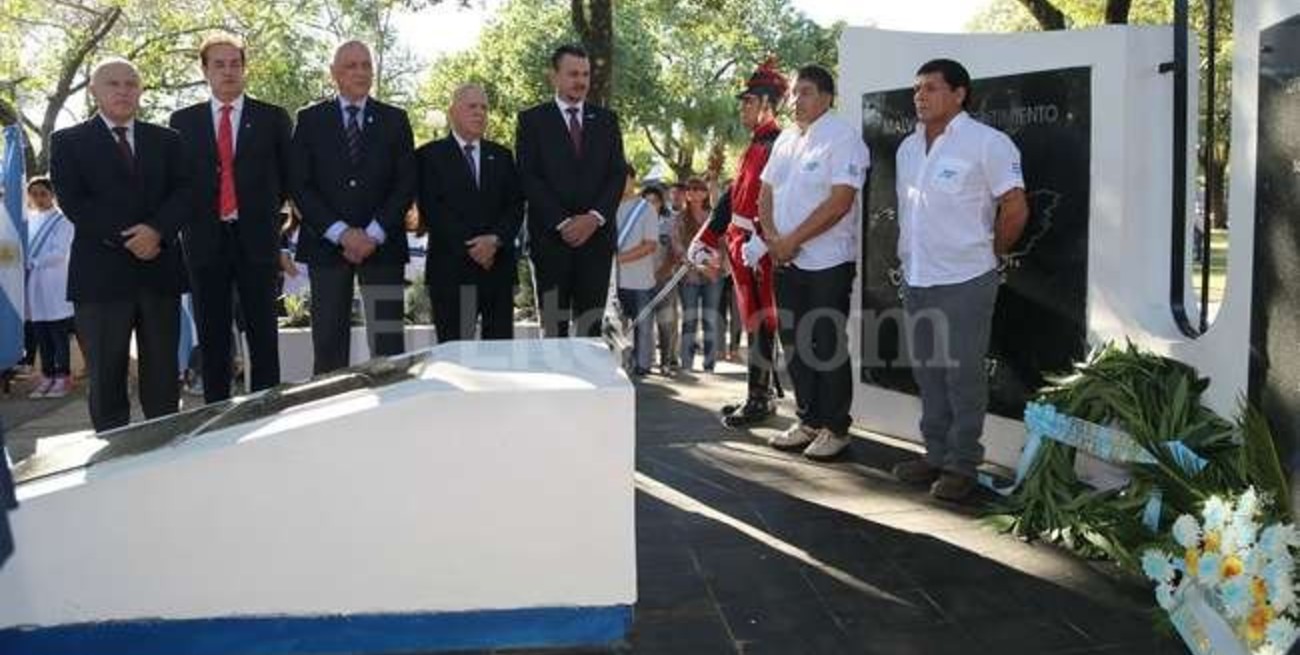 El acto oficial por Malvinas no tuvo reclamos ni altisonancias