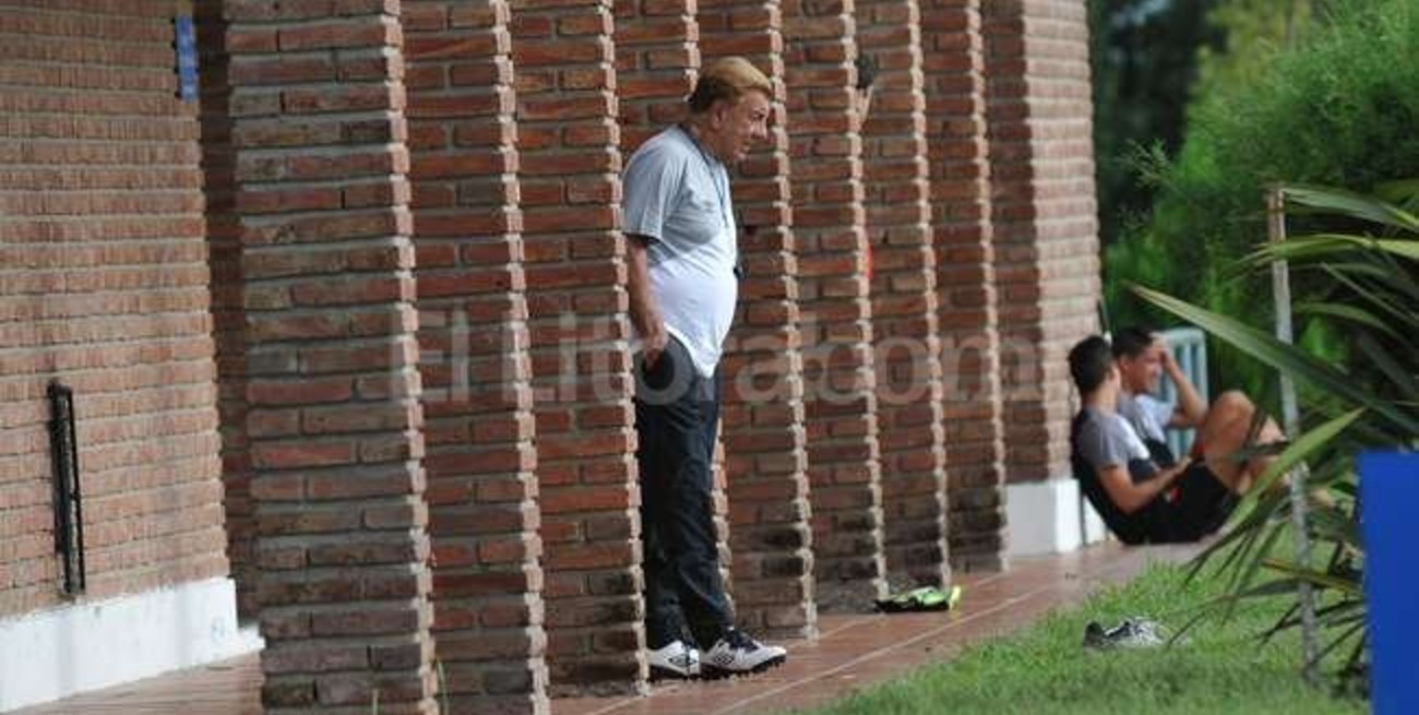 "Mostaza" Merlo dice que se fue por "una decisión de los dirigentes"