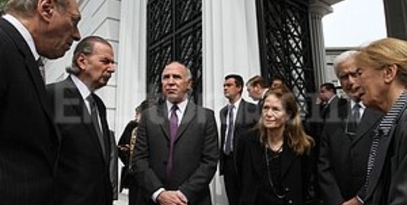 El gobierno quiere cubrir la vacante que dejará Zaffaroni