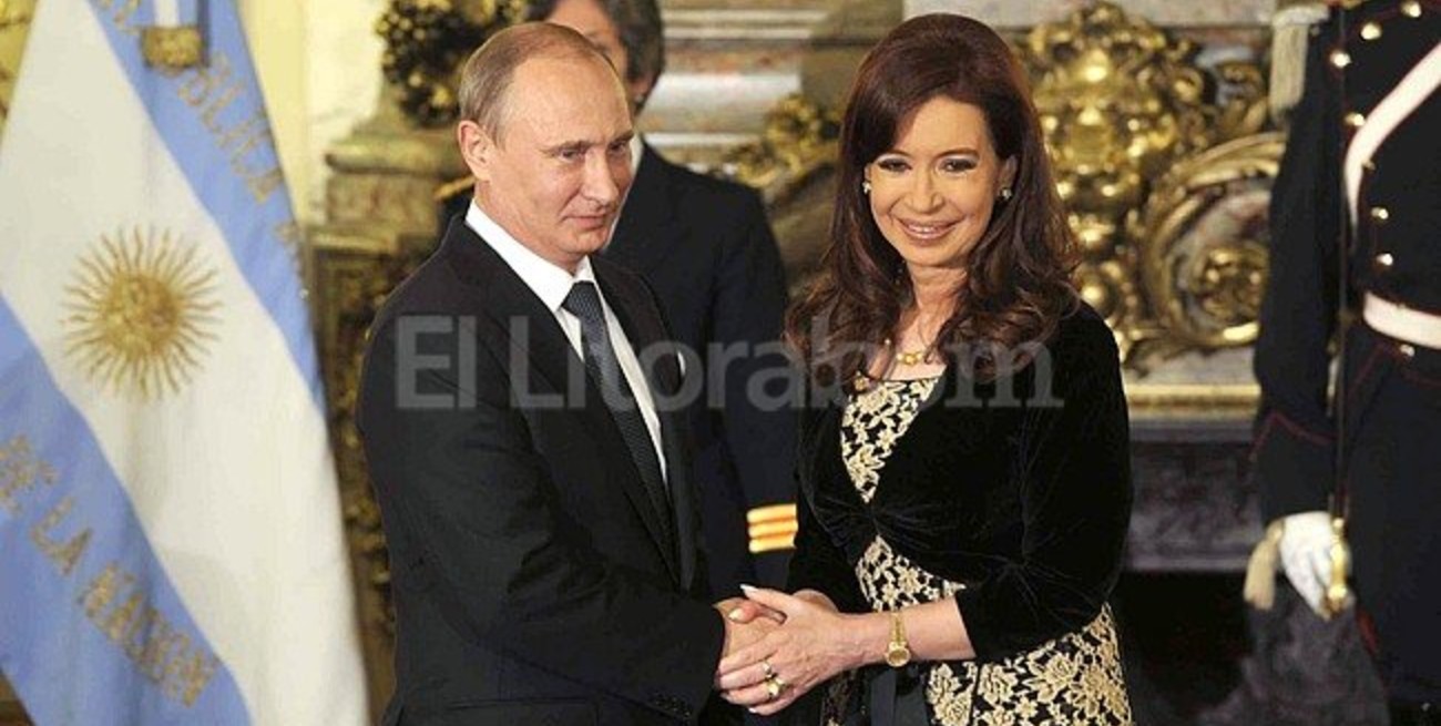 Cristina Fernández y Vladimir Putin firmaron acuerdos bilaterales