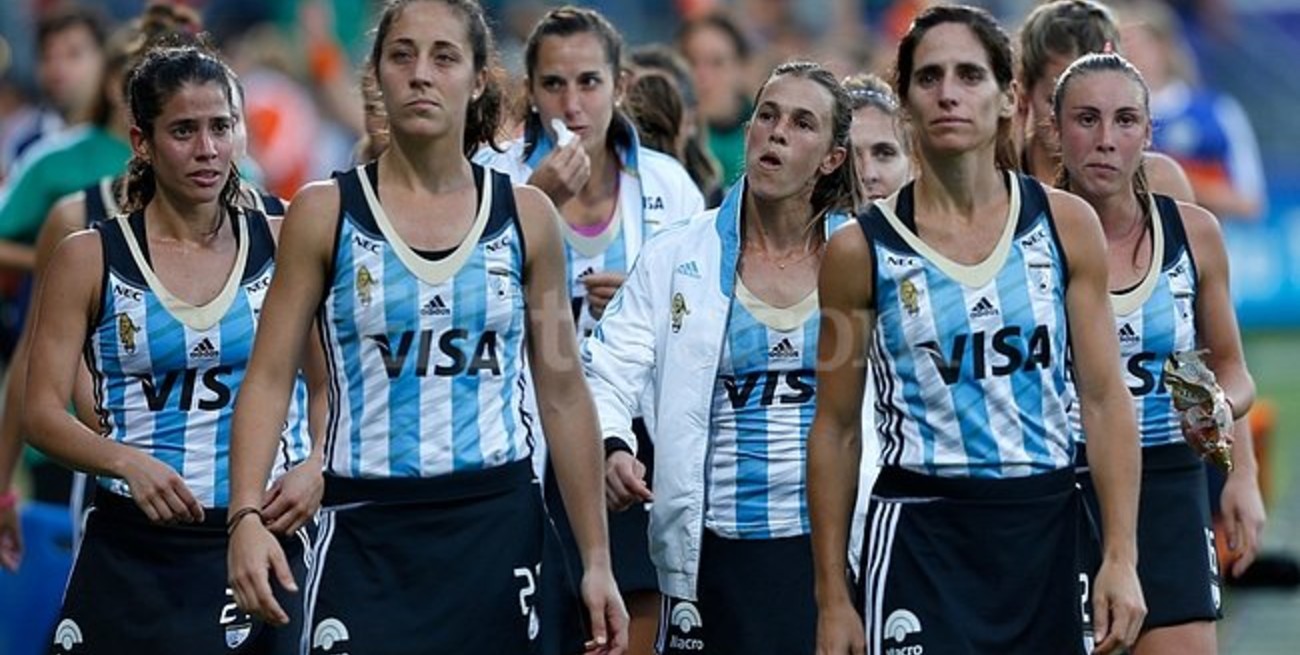 Renuncias y crisis en Las Leonas