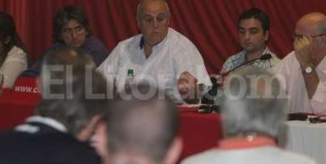 Hoy, Asamblea en Unión