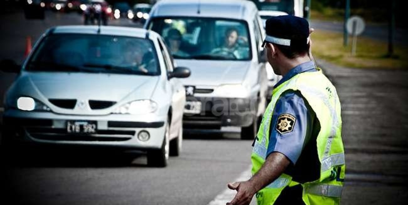 El 30% de los vehículos controlados en rutas que van a la costa atlántica no tienen VTV