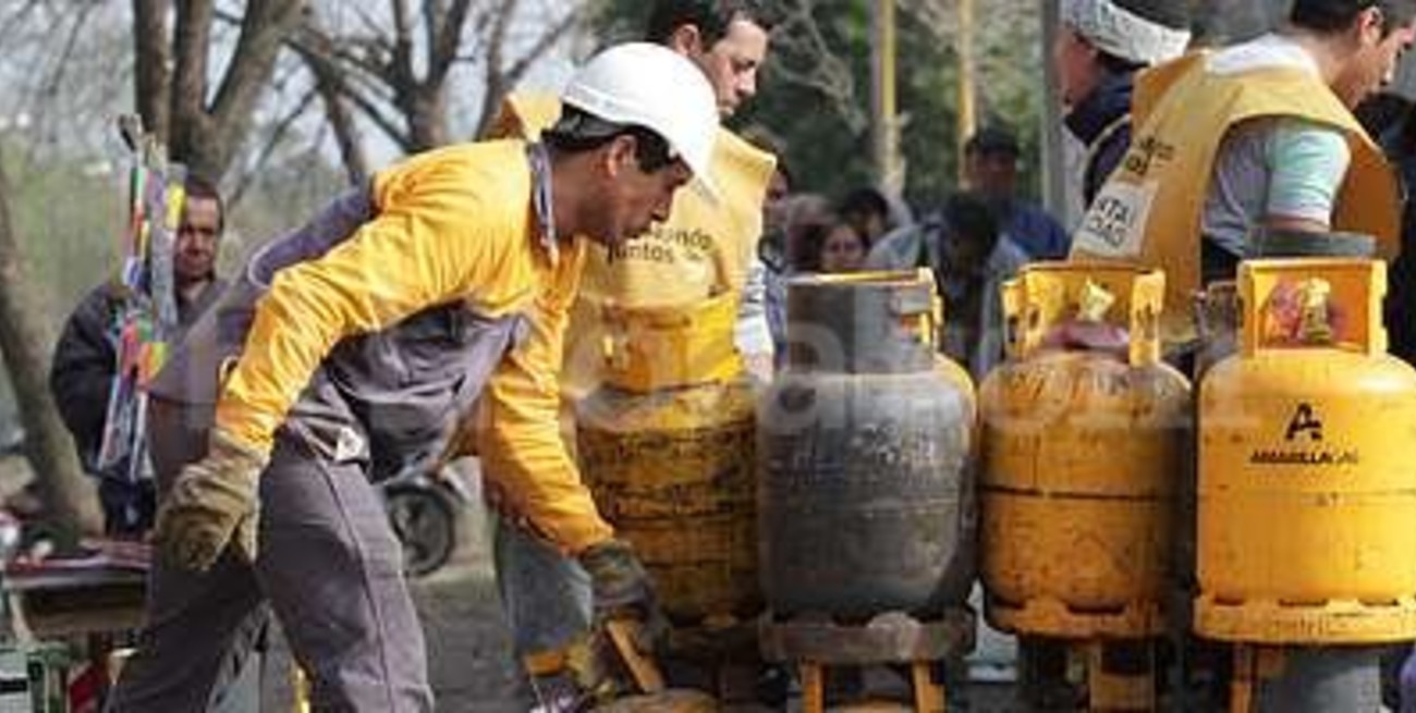 Comienza el pago de subsidios a  beneficiarios de garrafas sociales