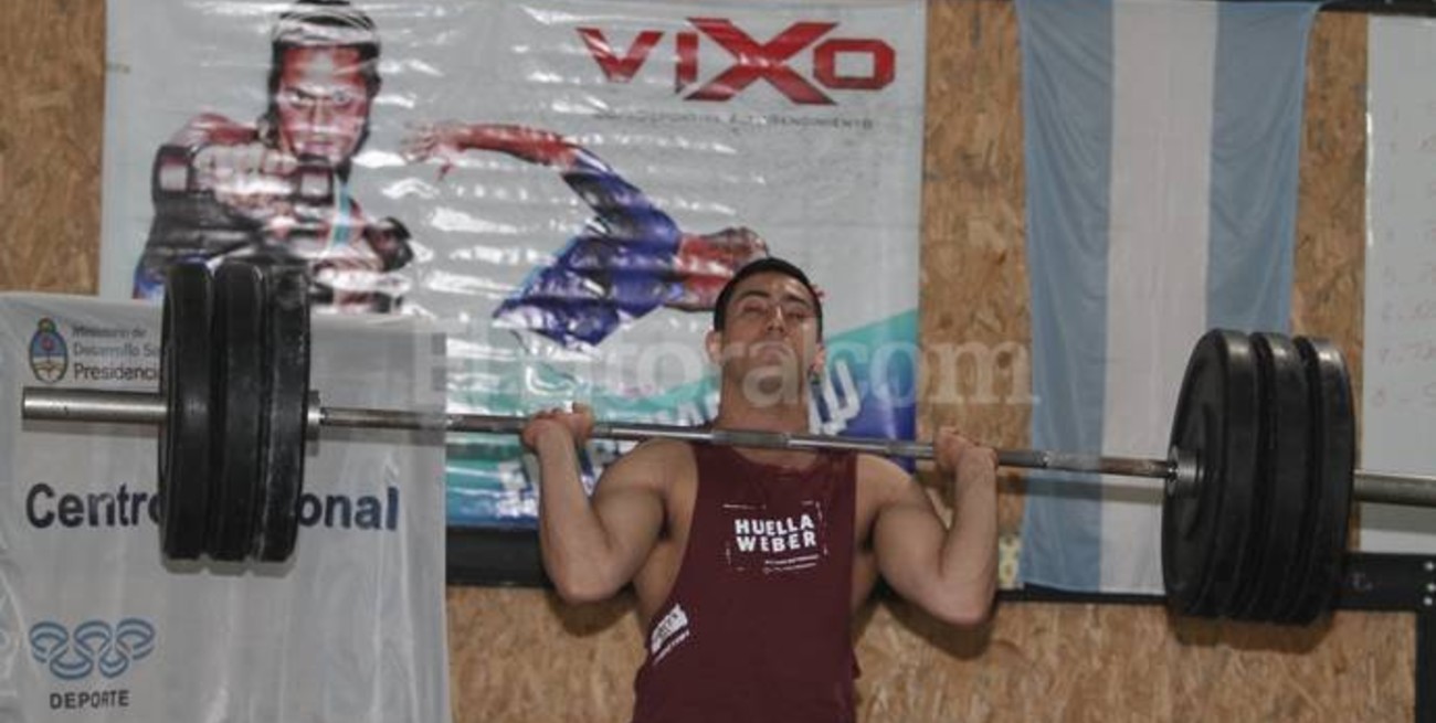 Rubén Rézola, Amelia Fournel y Hugo Catalán fueron ternados para los Olimpia