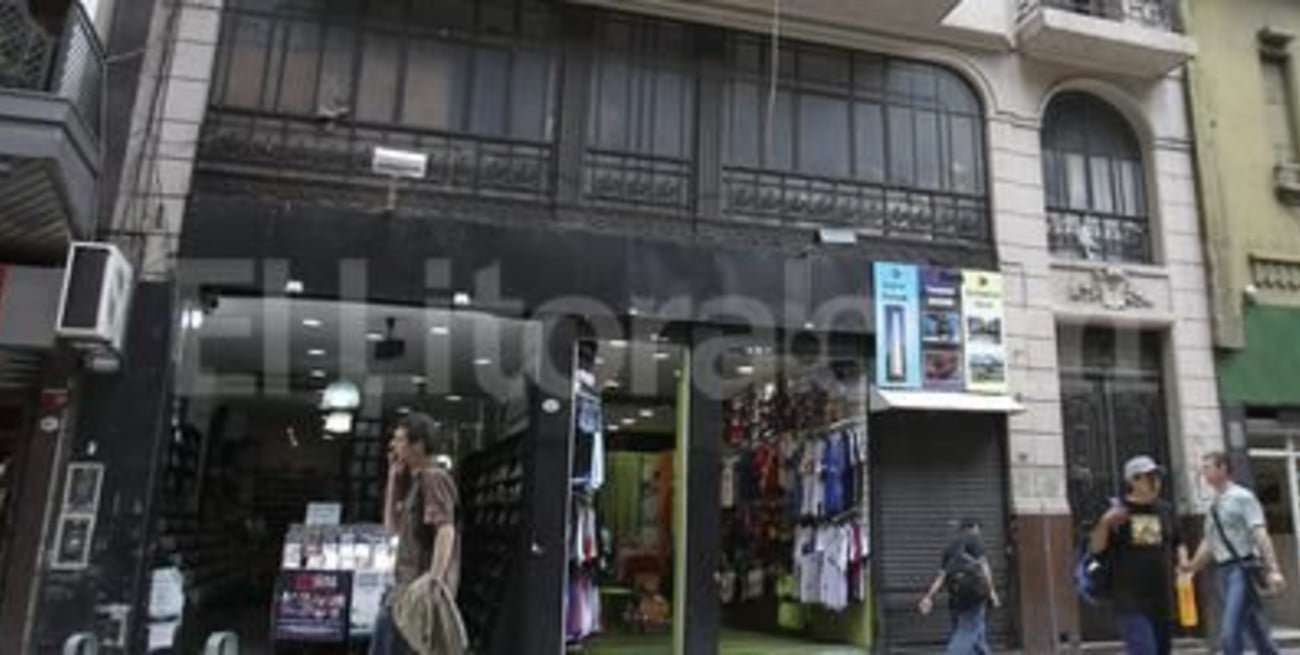 Allanaron la empresa que administra el hotel de la presidenta