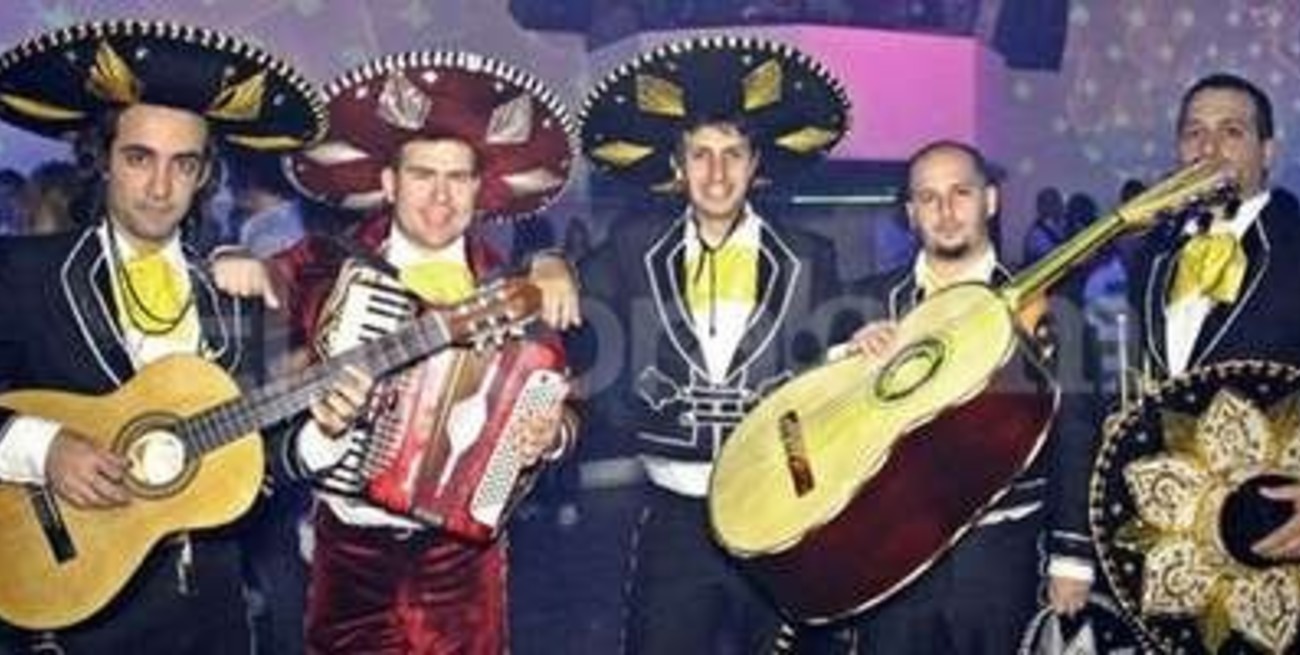 Mariachis a domicilio, un regalo  original para este San Valentín